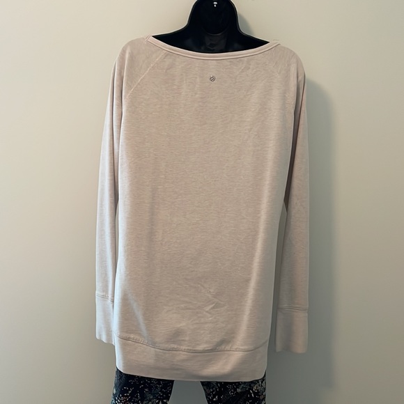 Lululemon Sweatshirt - Picture 3 of 5